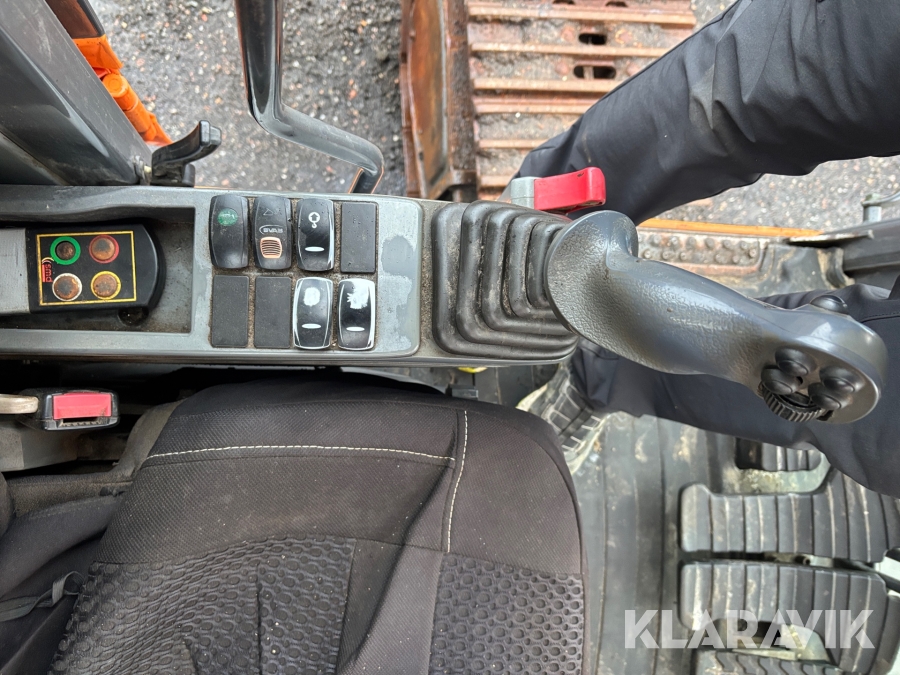 Grävmaskin Doosan DX 300LC-3