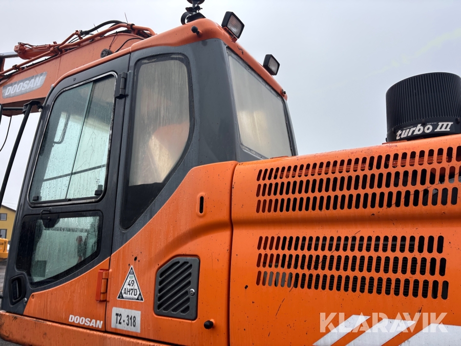 Grävmaskin Doosan DX 300LC-3
