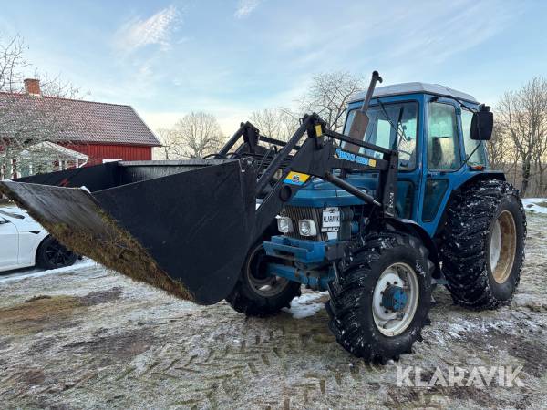 Traktor Ford 6610 4WD med frontlastare & redskap