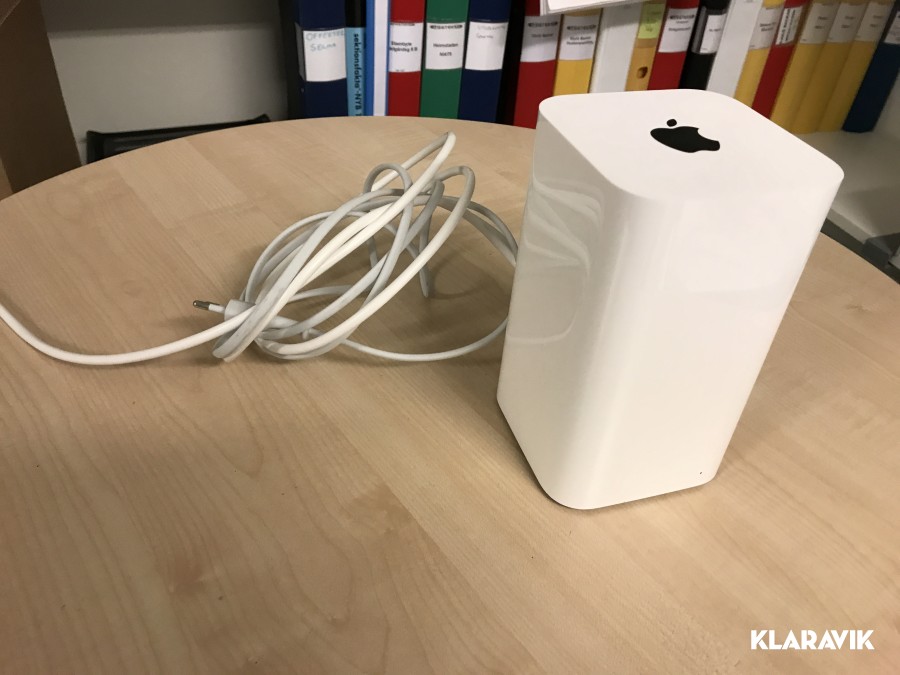 Klaravik Auktioner | apple router