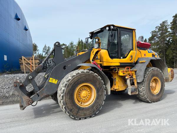 Hjullastare Volvo L90H med lågbyggd hytt