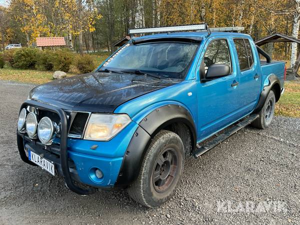 A-Traktor Nissan Navara dubbelhytt 2,5 dci 4x4 automat