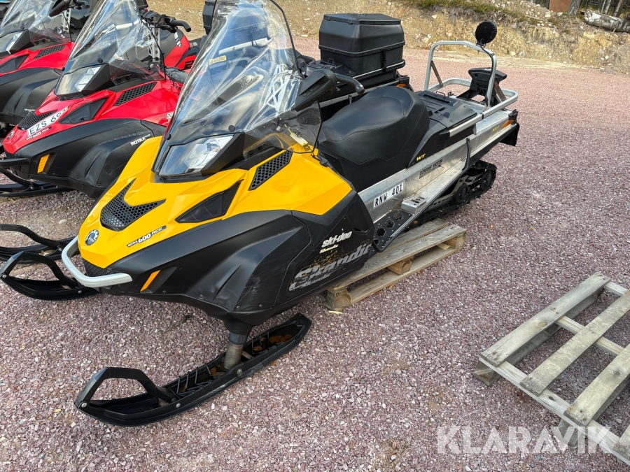 Snöskoter Ski-Doo Skandic Rotax 600 ACE