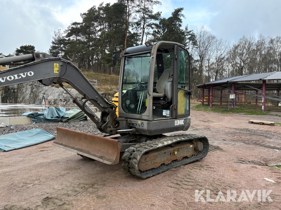 Grävmaskin Volvo ECR48C med redskap