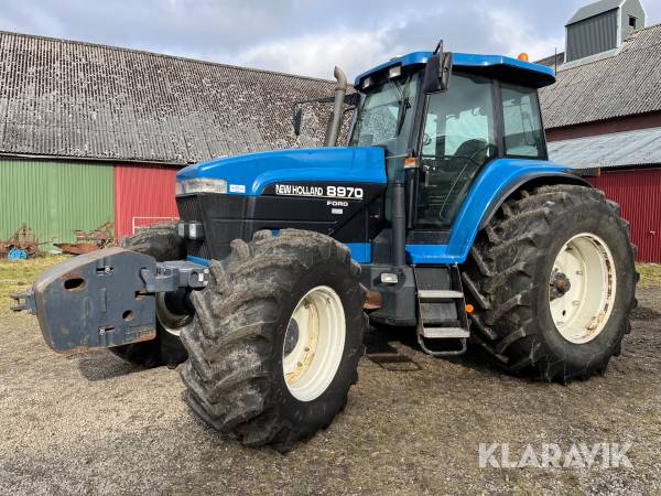 Traktor New Holland 8970