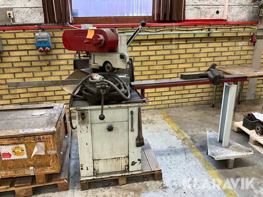 Metallkapmaskin Trennjaeger ST251