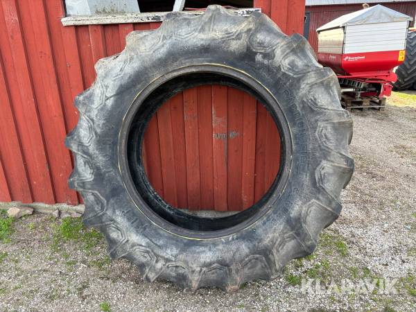 Lantsbruksdäck Firestone 18.4-34 1 däck