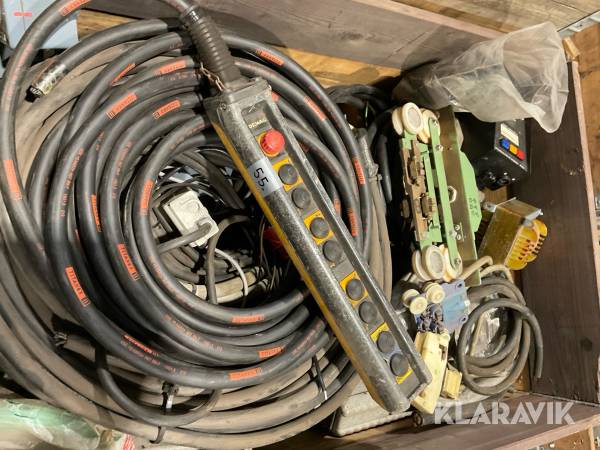 Elkomponenter till travers
