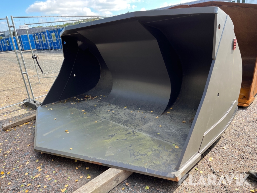 Bergskopa med skär Maakasi 4,8 m3 Stor stora BM