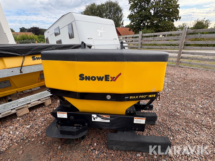 Saltspridare SnowEx BULK PRO 1875