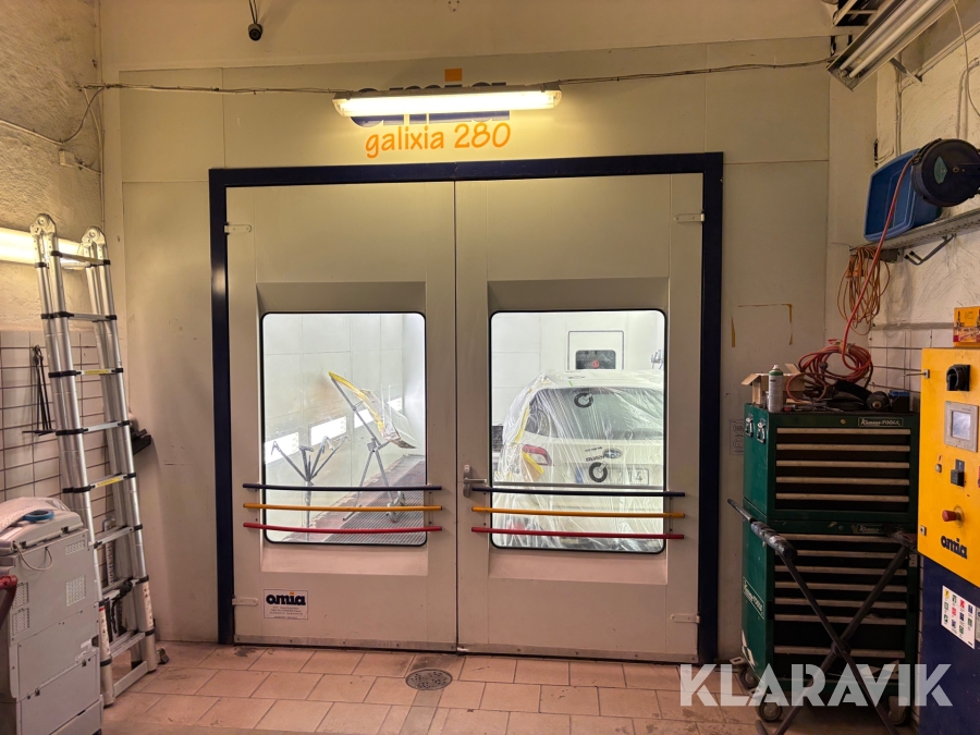 Lackbox Omia Galixia 280 med utrustning till färgrum