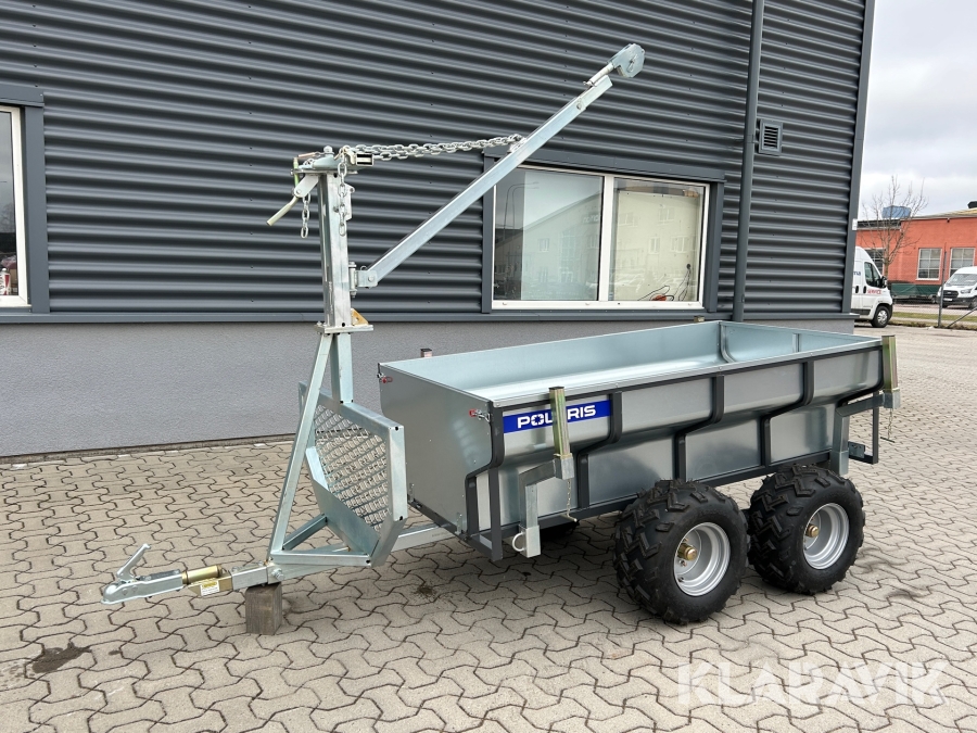 Skogs- och timmervagn ATV Polaris 1600 med insatsflak och kran