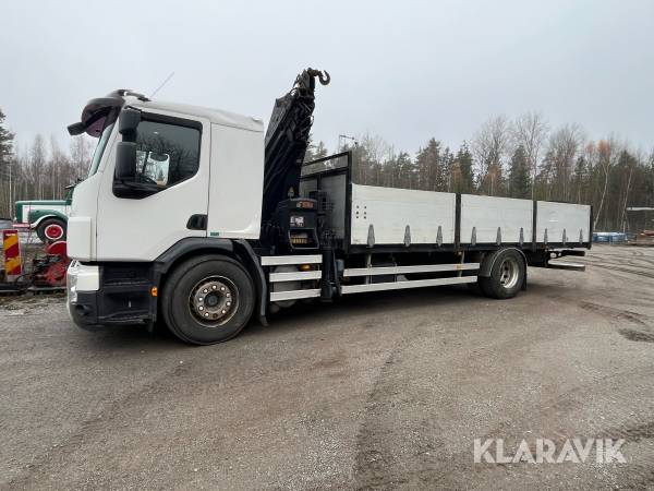 Lastbil Volvo FE320 med kran