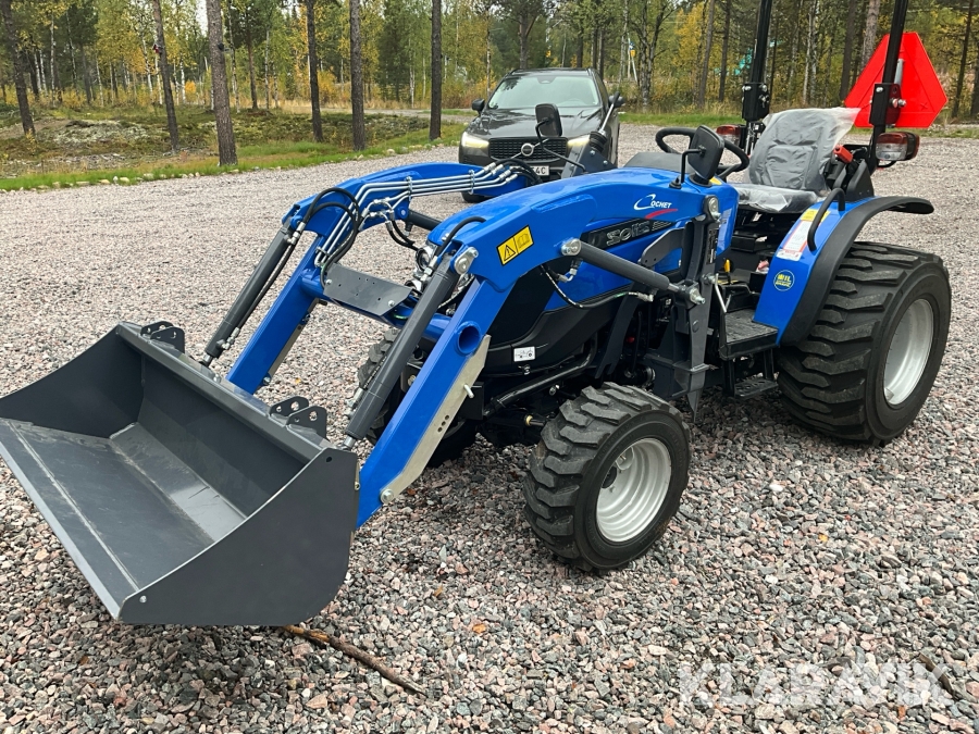 Traktor Sonalika International Tractors LTD Solis T2a