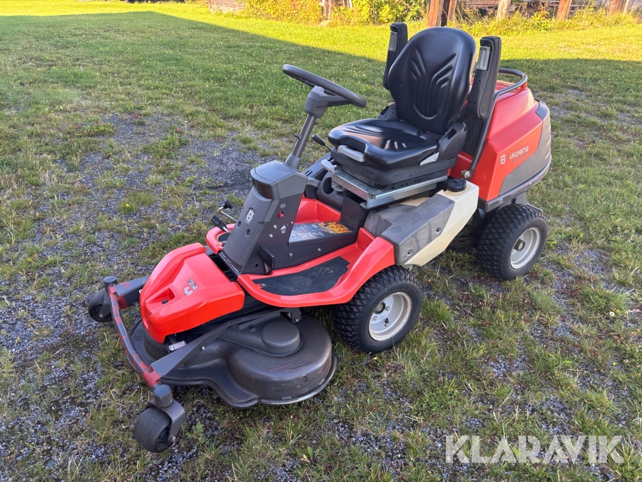 Åkgräsklippare Husqvarna R 418Ts AWD
