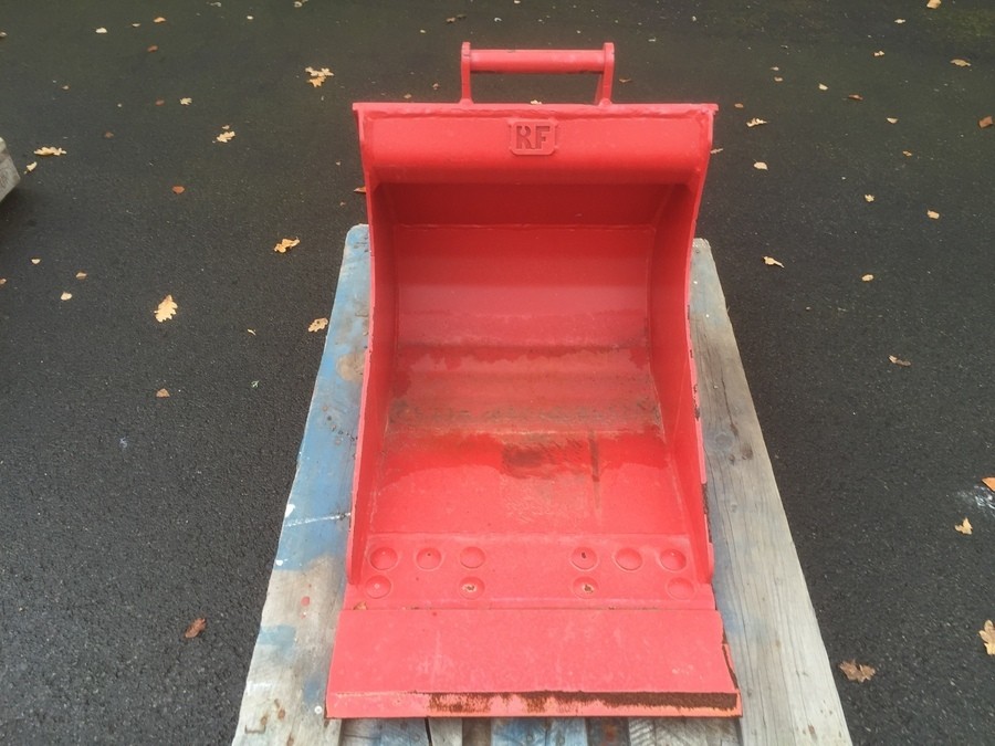 Skopa med tänder och tandskydd (Nyskick/Oanvänd).