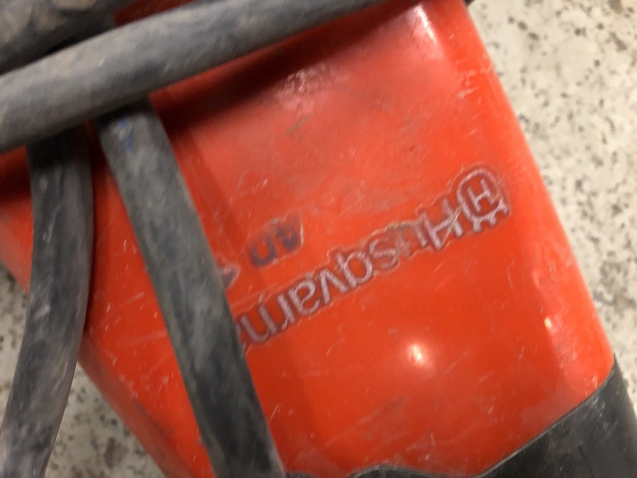 Automatsystem för kärnborrning Husqvarna AD10