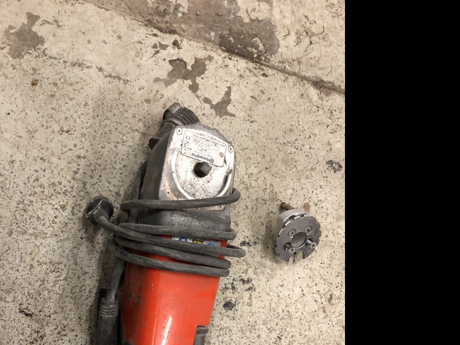 Automatsystem för kärnborrning Husqvarna AD10