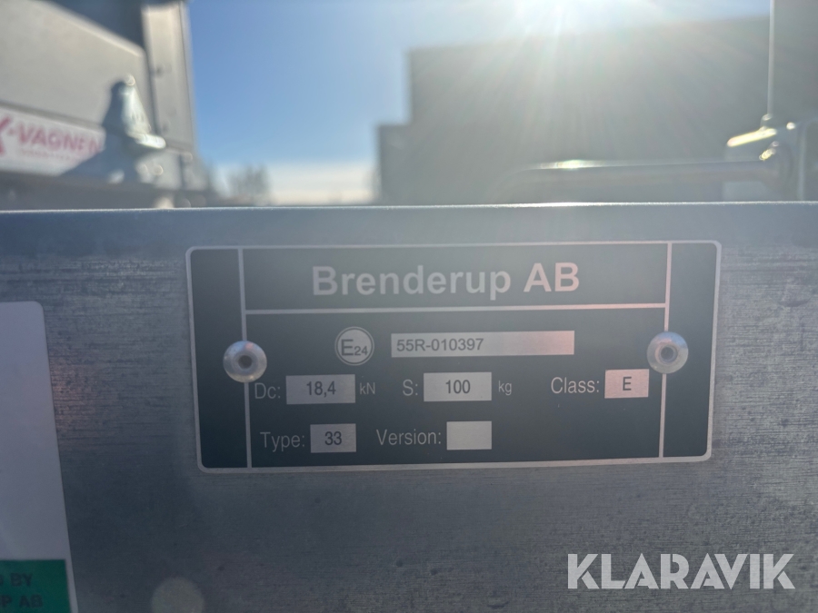 Släp med bevattningstank Fogelsta K-Vagnen 1300 kg