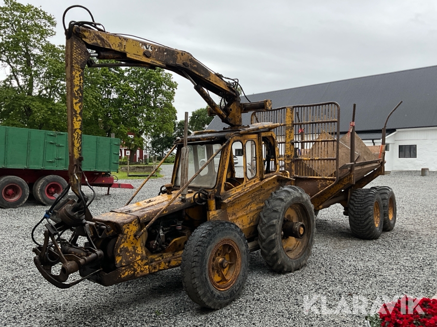 Skogstraktor Bolinder Munktell SM 460 Lillnalle