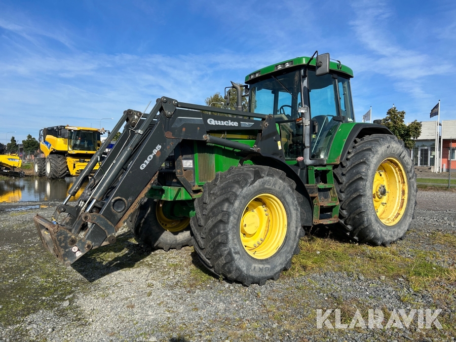 Traktor John Deere 7710