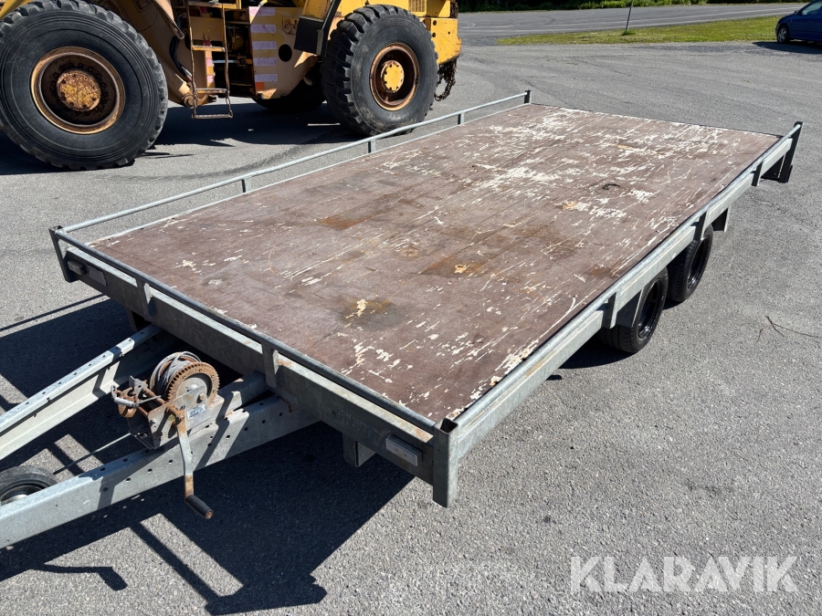 Biltrailer H4 Henra 2700kg
