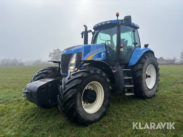 Traktor New Holland TG285