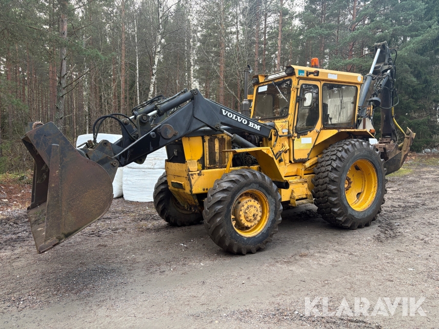 Traktorgrävare Volvo BM 646