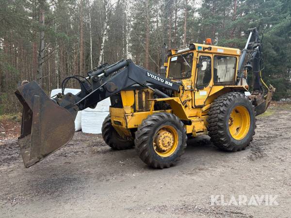 Traktorgrävare Volvo BM 646