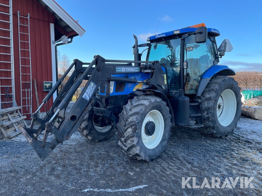 Traktor New Holland TS135A
