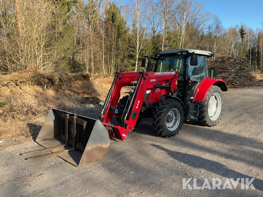 Traktor Massey Ferguson 5609 Dyna-4 med lastare och redskap