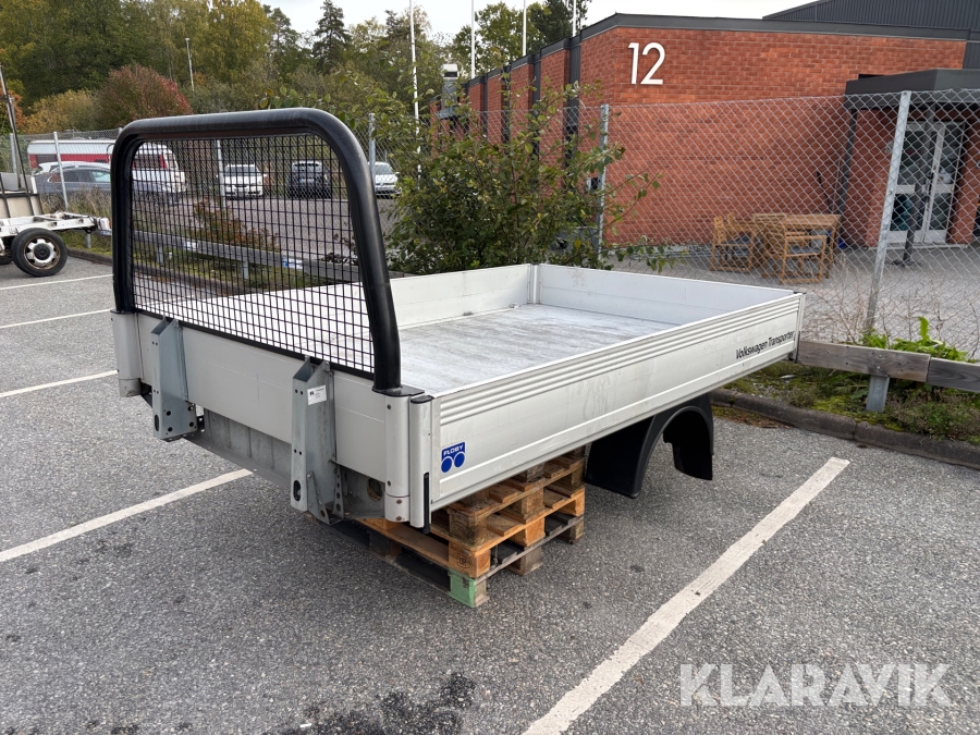 Flak Floby lång modell till Volkswagen Transporter T5/T6