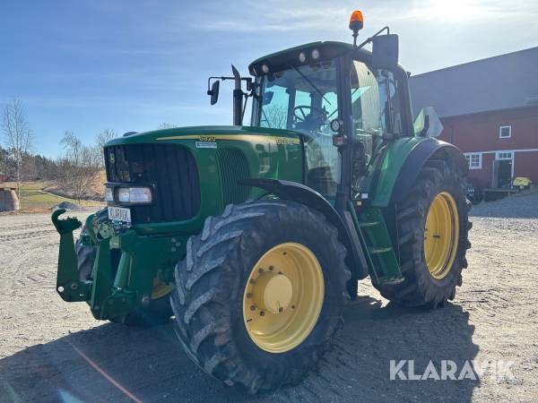 Traktor John Deere 6920