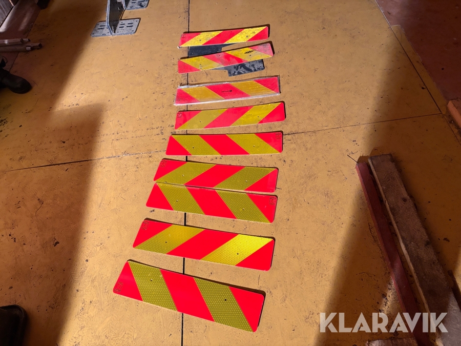 Reflexskyltar till lastbil VBG