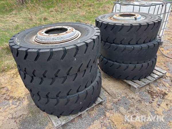 Truckdäck Mitas FLR-01 12.00 R20 6st