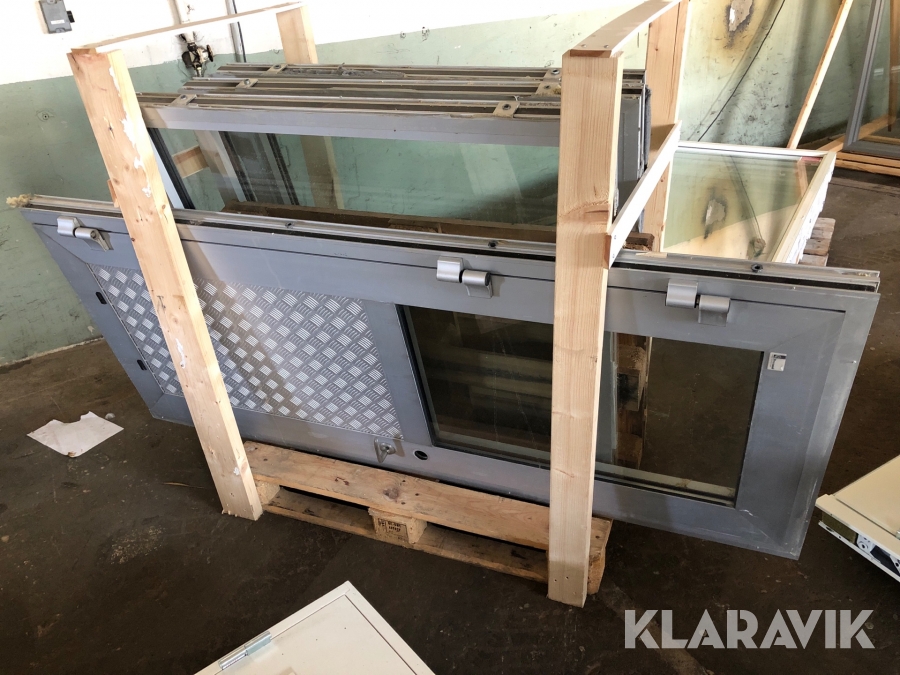 Fönster och dörr aluminium