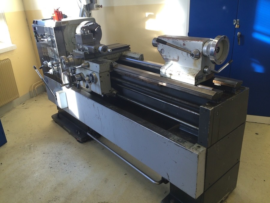 Svarv med digital mätutrustning