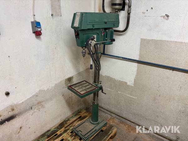 Pelarborr Kamasa DP 180 FM