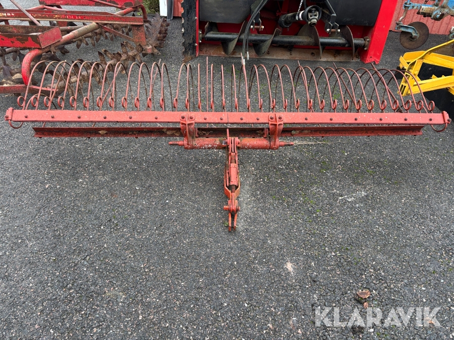 Räfsa Ih Internatinal S103RA 3-Punkt