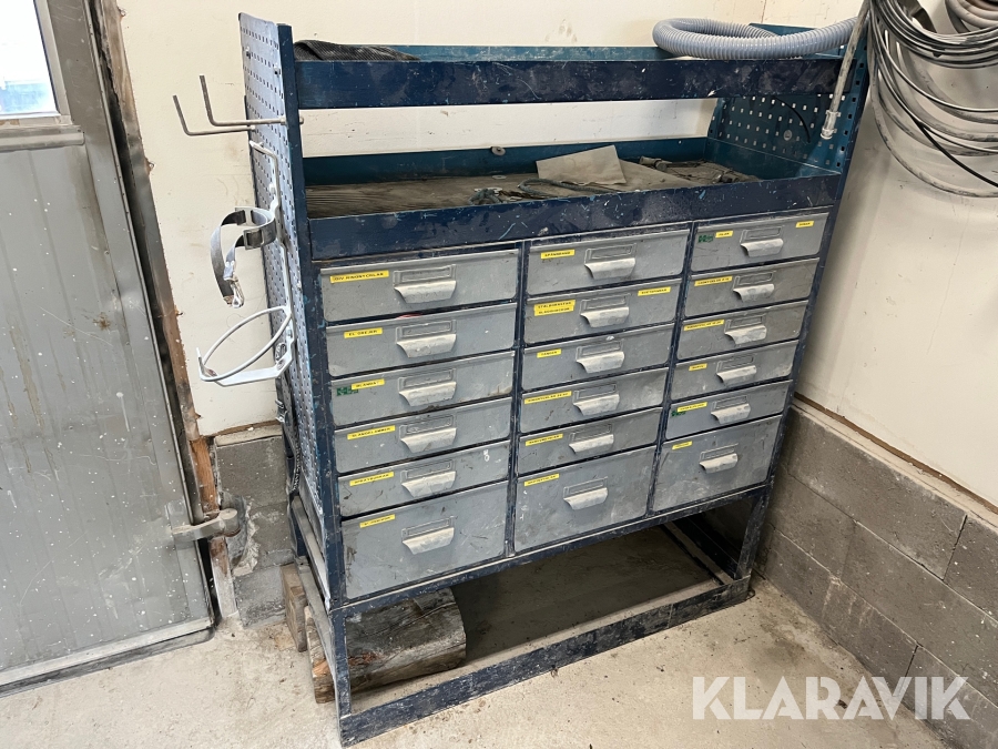 Verkstadsinredning till bil  