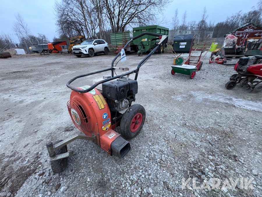 Lövblås Billy Goat QB1304H