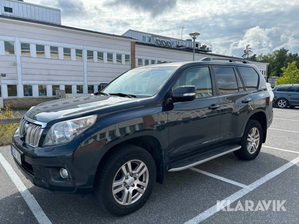 Toyota Land Cruiser Prado 3.0 7 Sits 60 Anniversary