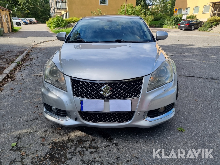Suzuki Kizashi 4WD