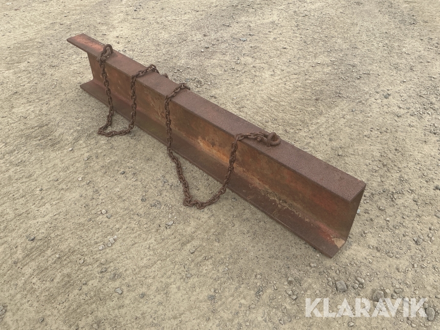 Planeringsbalk till ridbana