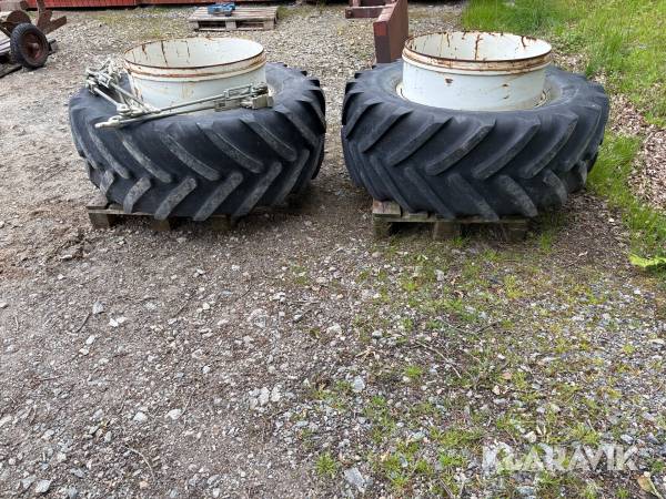 Dubbelmontage 540/65R30