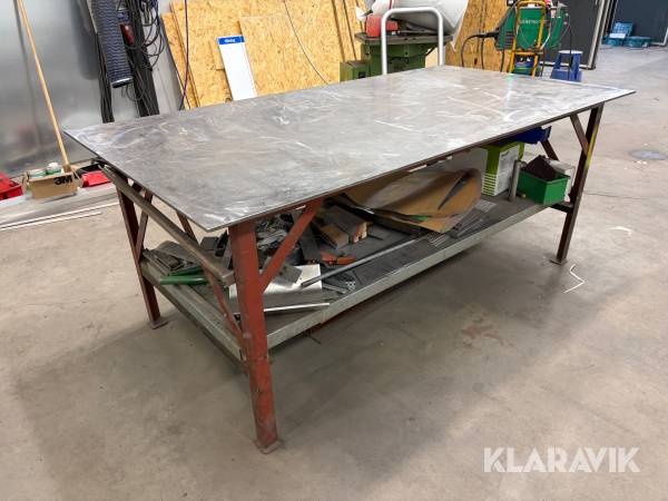 Svetsbord ca 2,12 x 1,1 x 0,87 m