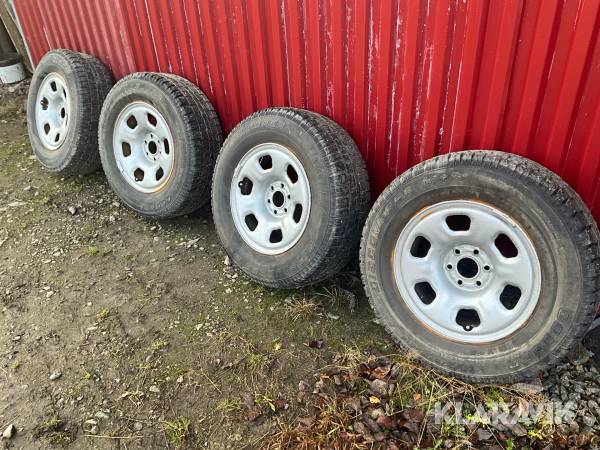 Däck 235/70R16 Cooper Discoverer M+S 4st