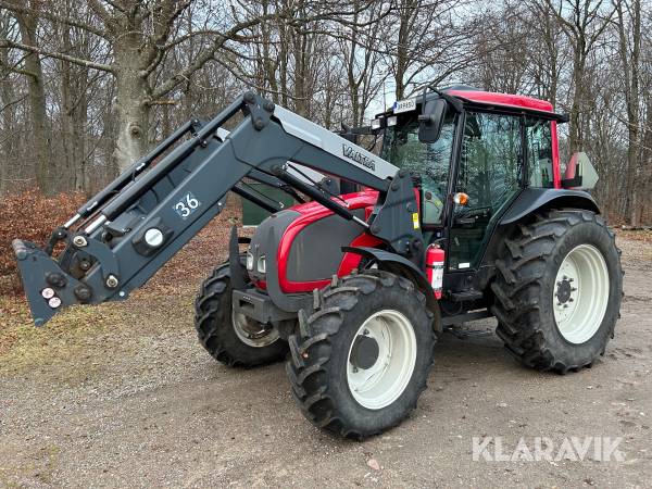 Traktor Valtra A93 HiTech