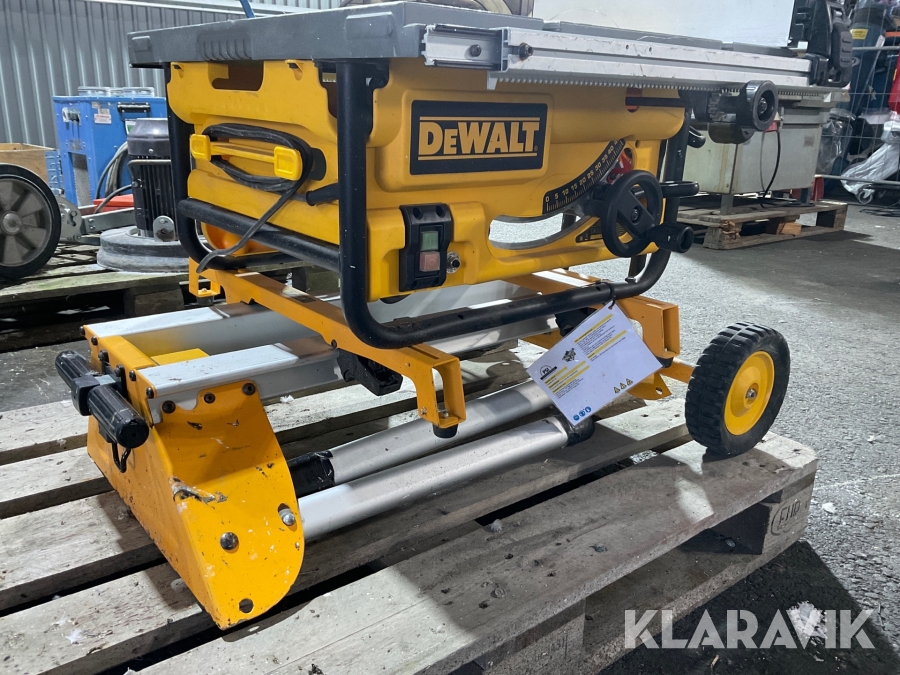 Klyvsåg Dewalt DW 745, Jönköping, Klaravik auktioner