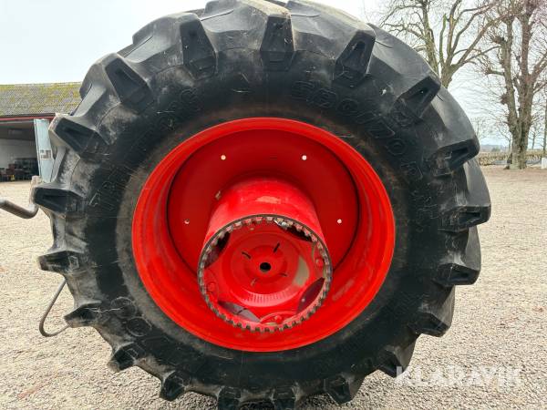 Dubbelmontage 2 st Trelleborg 580/70R38